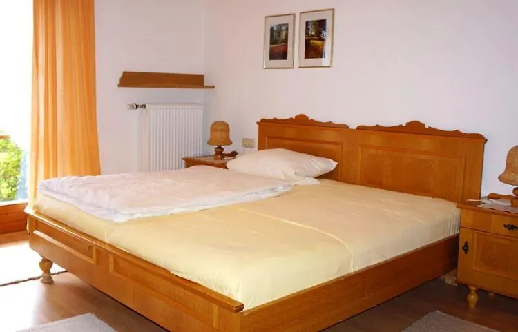 Gaestehaus Gschwendtner - Chiemgau Karte Инцелль 0*,